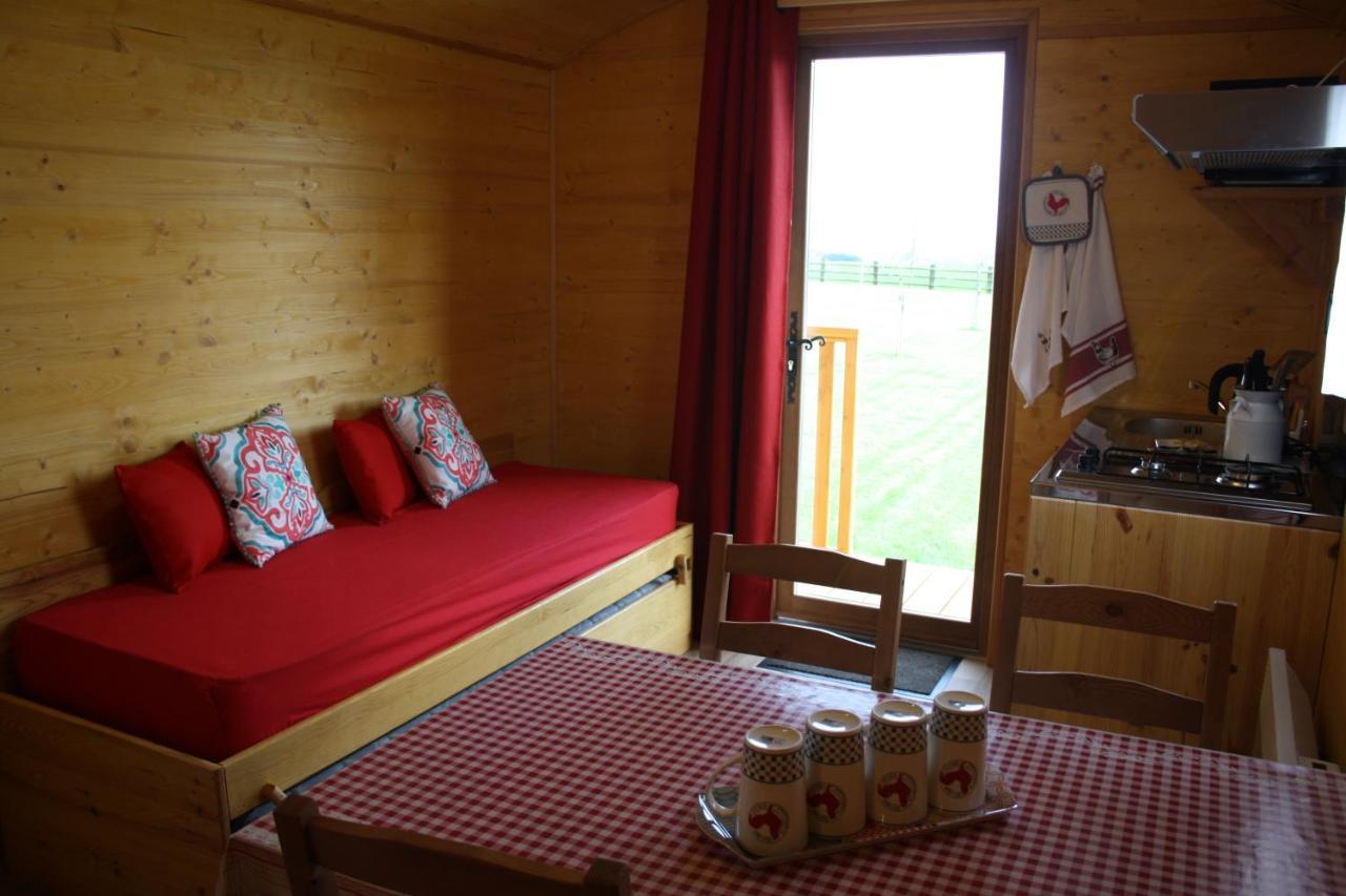 Roulotte Poulette Hotel Mortagne-au-Perche Bagian luar foto